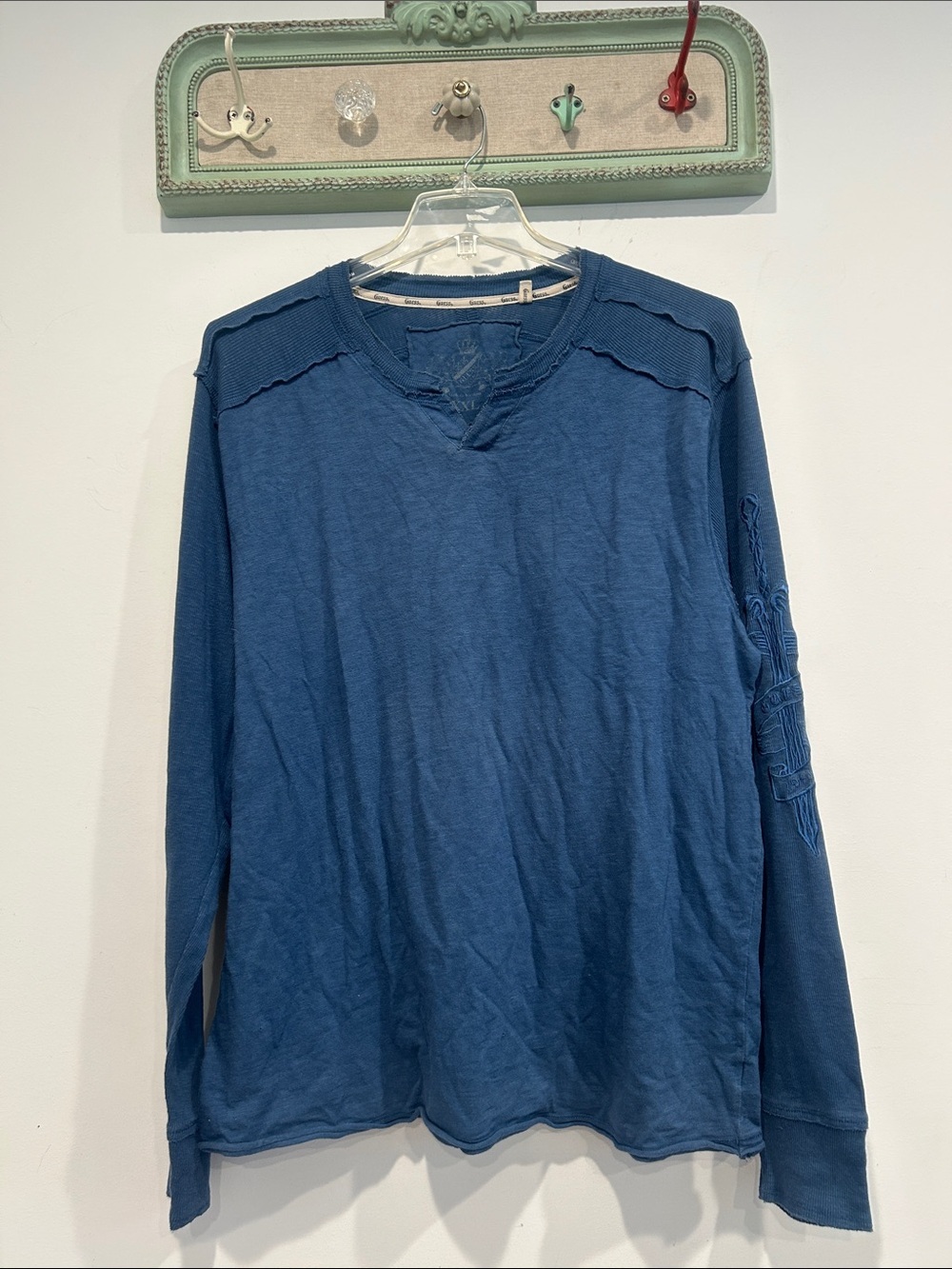 Vintage GUESS Y2K Men's XXL Cotton Long Sleeve v neck Shirt Blue Embroidered top